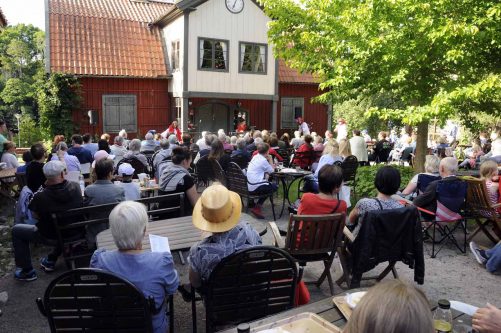 Allsång på turné startade vid Färgargården